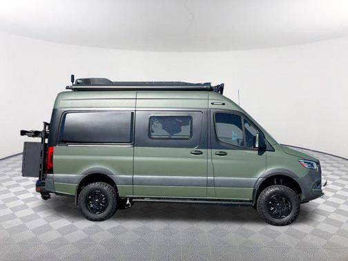 2020 Mercedes-Benz Sprinter 2500 Standard Roof