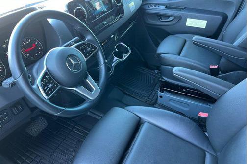 2020 Mercedes-Benz Sprinter 2500 Standard Roof