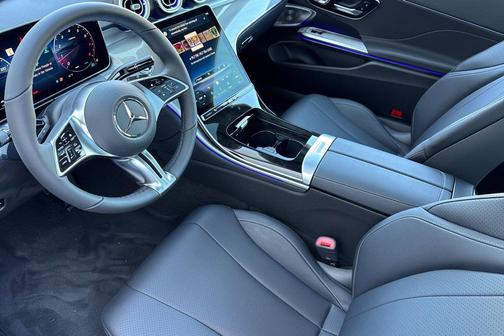 Black 2027 Mercedes-Benz CLE 300 4MATIC Coupe