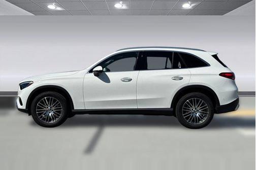 2026 Mercedes-Benz GLC 300 Base