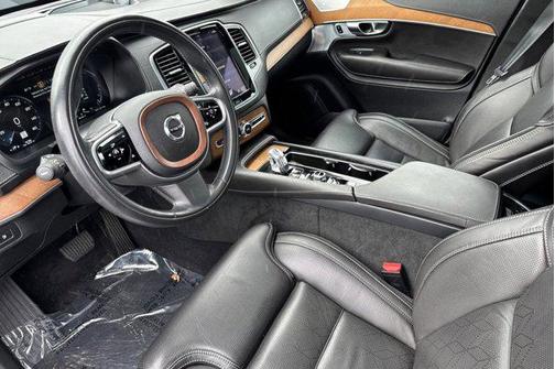 2017 Volvo XC90 Hybrid T8 Excellence