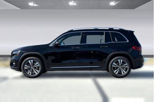 Night Black 2026 Mercedes-Benz GLB 250 Base