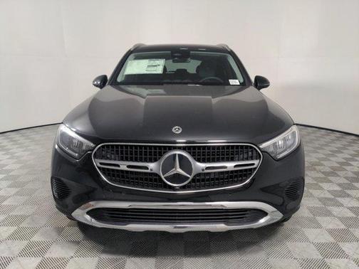 2025 Mercedes-Benz GLC 350e Base