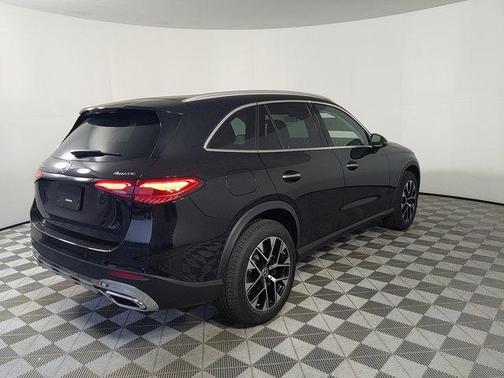 2025 Mercedes-Benz GLC 350e Base