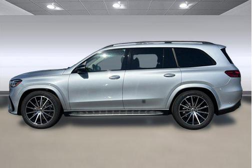2026 Mercedes-Benz GLS 450 4MATIC