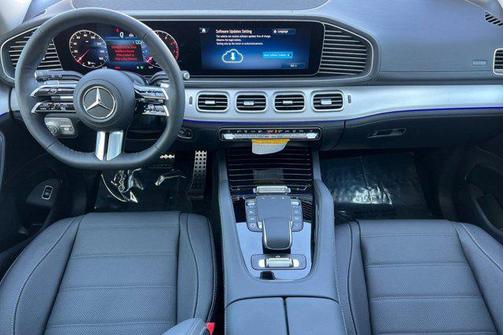 2026 Mercedes-Benz GLS 450 4MATIC