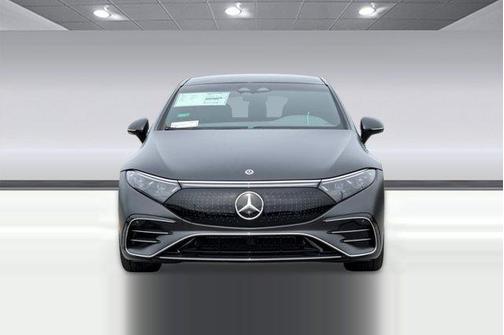 MANUFAKTUR exclusive graphite grey magno 2026 Mercedes-Benz EQS 450 4MATIC