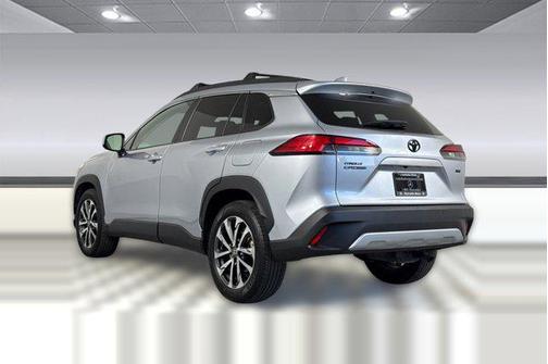 2022 Toyota Corolla Cross XLE