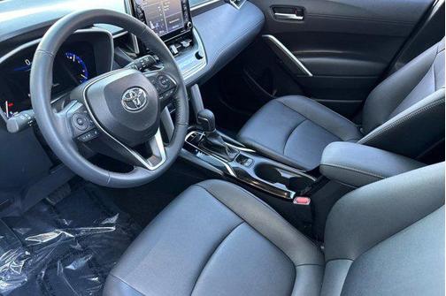 2022 Toyota Corolla Cross XLE