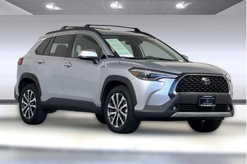 2022 Toyota Corolla Cross XLE