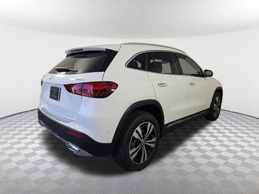 2025 Mercedes-Benz GLA 250 4MATIC