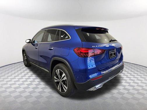 2025 Mercedes-Benz GLA 250 Base
