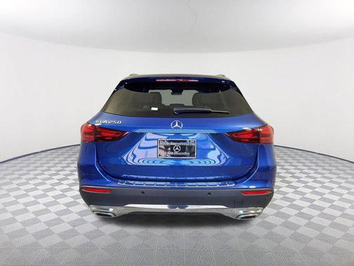 2025 Mercedes-Benz GLA 250 Base