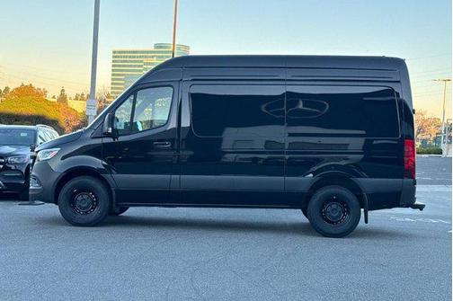 2026 Mercedes-Benz Sprinter 2500 Standard Roof
