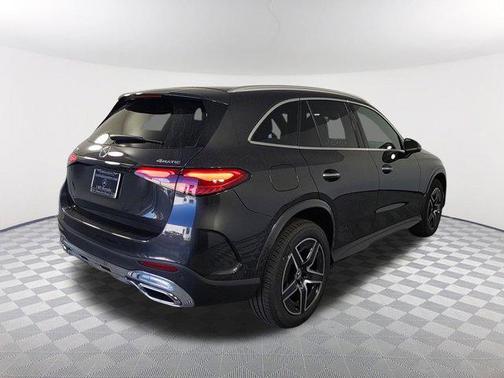 2025 Mercedes-Benz GLC 300 4MATIC