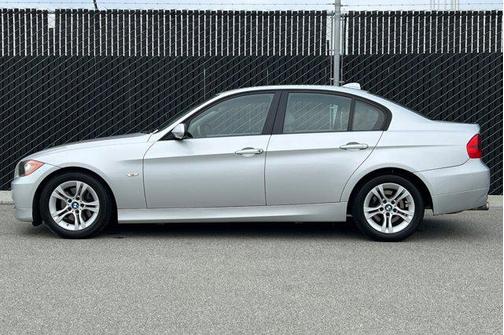 2008 BMW 328 328i