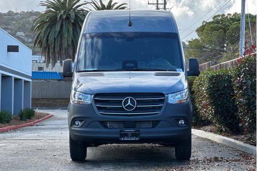 2026 Mercedes-Benz Sprinter 2500 Standard Roof