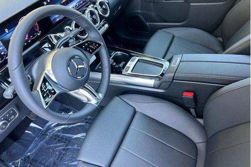 2026 Mercedes-Benz GLA 250 4MATIC