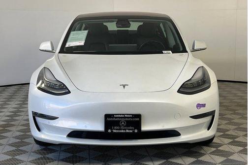 2019 Tesla Model 3 Mid Range