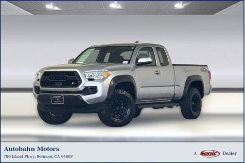 2022 Toyota Tacoma SR