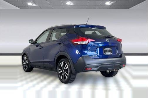 Deep Blue Pearl 2018 Nissan Kicks SV
