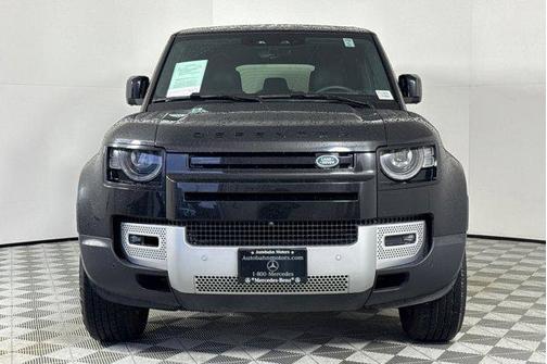 2025 Land Rover Defender 110 P300