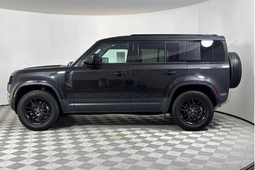 2025 Land Rover Defender 110 P300