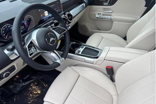 2026 Mercedes-Benz GLB 250 Base
