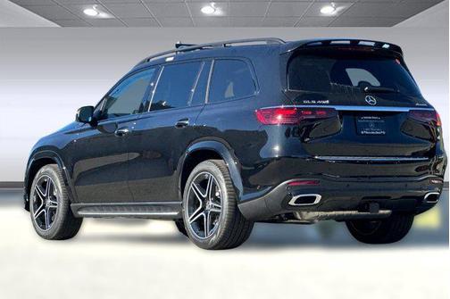 2026 Mercedes-Benz GLS 450 4MATIC