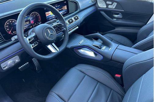 2026 Mercedes-Benz GLS 450 4MATIC