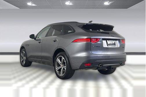 2017 Jaguar F-PACE 35t R-Sport