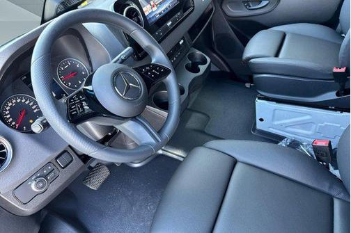 2026 Mercedes-Benz Sprinter 2500 High Roof