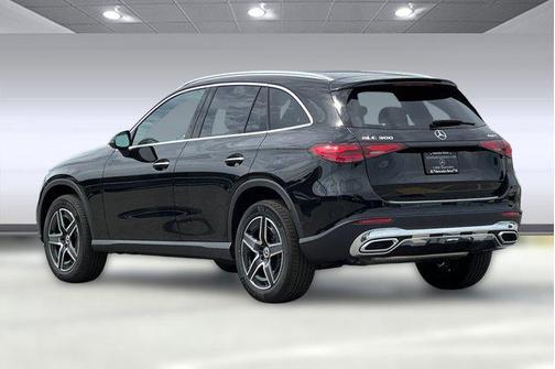 2026 Mercedes-Benz GLC 300 4MATIC