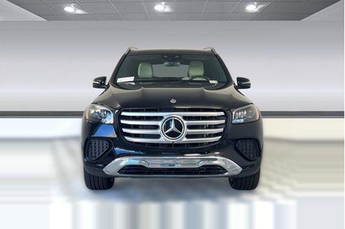 2026 Mercedes-Benz GLS 450 4MATIC