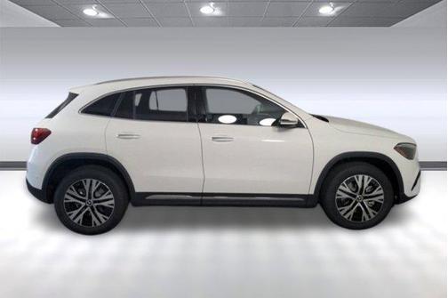 2025 Mercedes-Benz GLA 250 Base