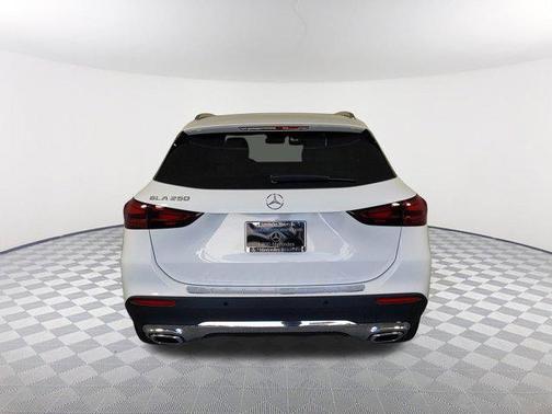 2025 Mercedes-Benz GLA 250 Base