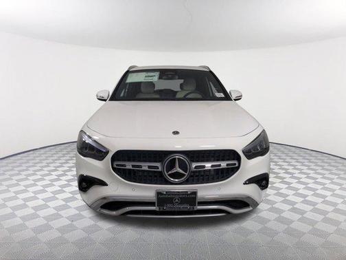 2025 Mercedes-Benz GLA 250 Base
