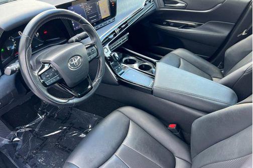 2022 Toyota Mirai Base