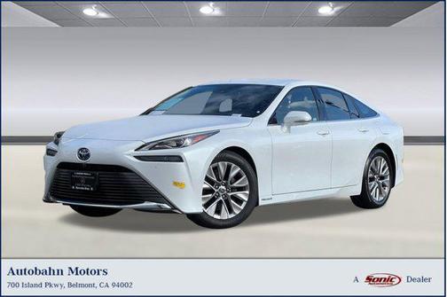2022 Toyota Mirai Base
