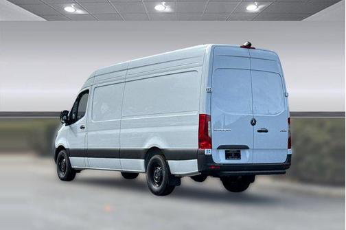 2025 Mercedes-Benz Sprinter 2500 High Roof