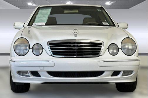 2000 Mercedes-Benz E-Class 4dr Sdn 3.2L