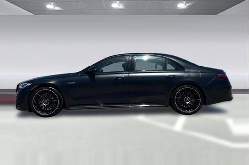 MANUFAKTUR Signature Night Black Magno 2025 Mercedes-Benz AMG S 63 E 4MATIC