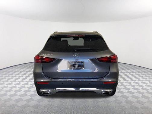 2025 Mercedes-Benz GLA 250 Base