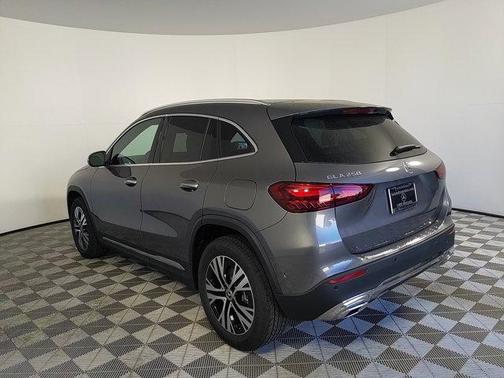 2025 Mercedes-Benz GLA 250 Base