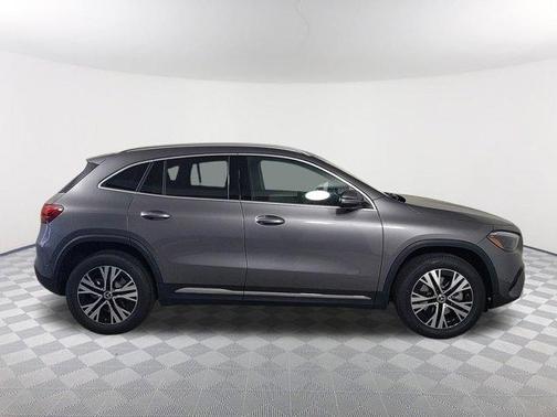 2025 Mercedes-Benz GLA 250 Base