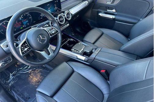 2023 Mercedes-Benz EQB 300 4MATIC