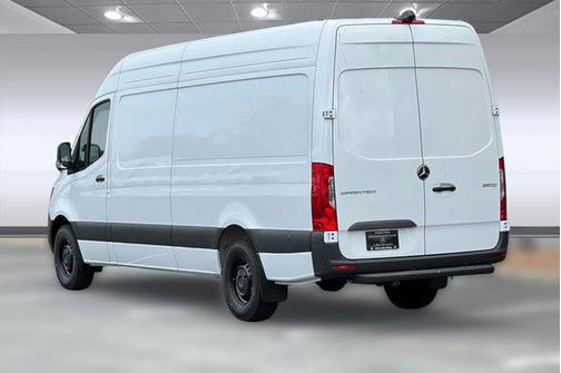 2025 Mercedes-Benz Sprinter 2500 High Roof