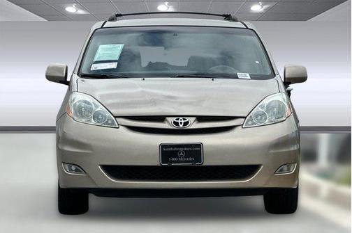 2006 Toyota Sienna XLE