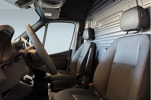 2026 Mercedes-Benz Sprinter 2500 High Roof
