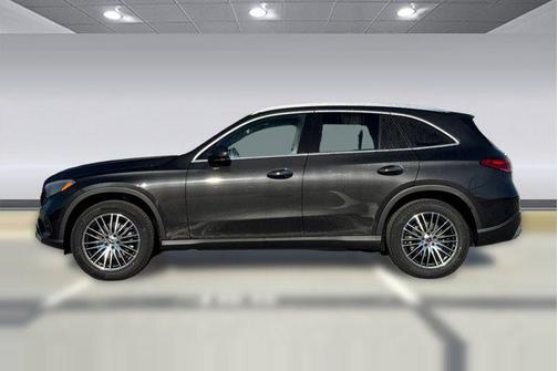 2026 Mercedes-Benz GLC 300 Base